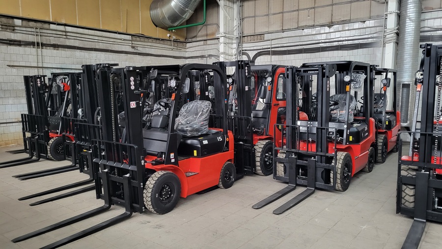 Тест-драйв складской техники на нашем складе в Северске