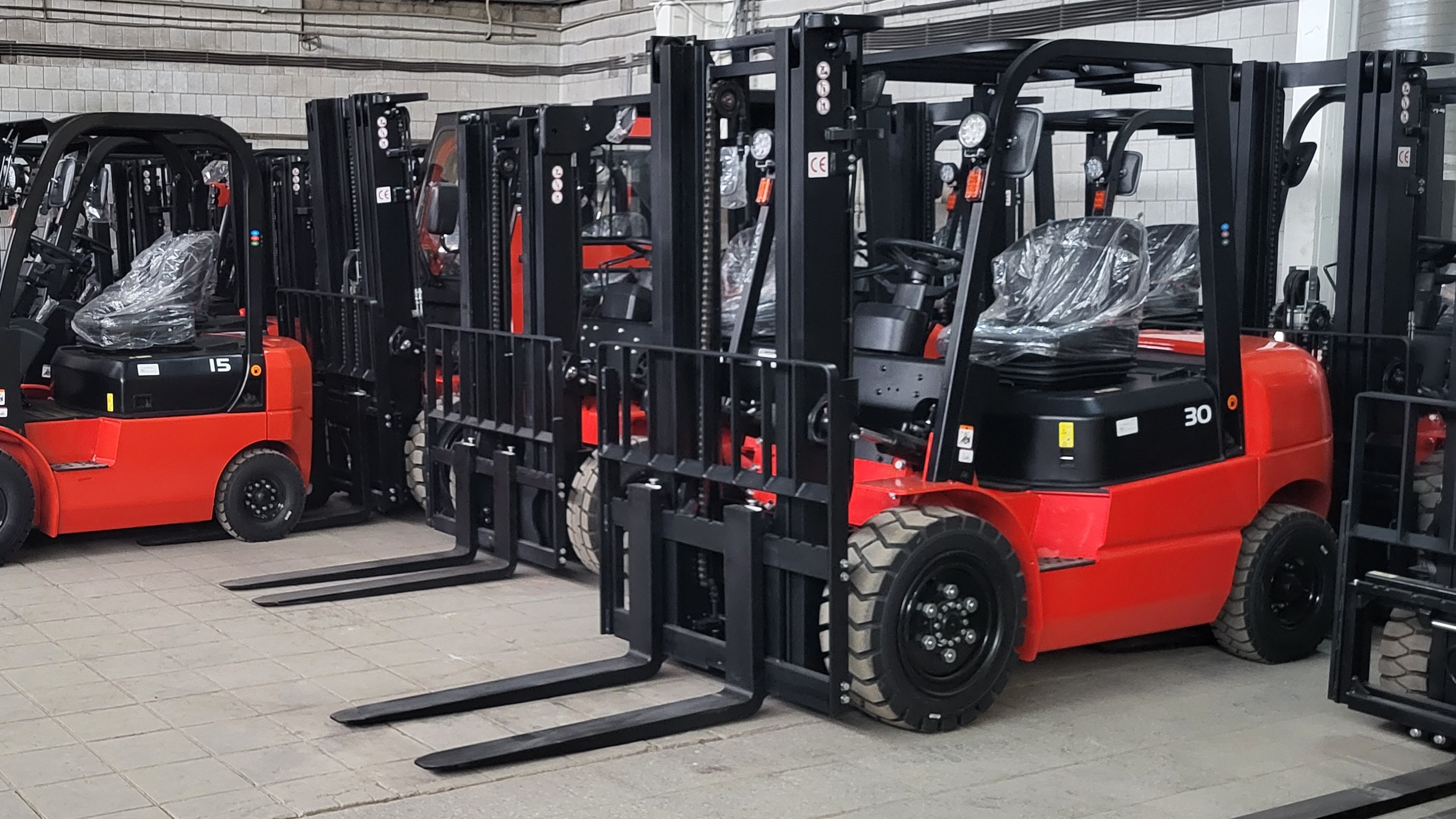 Тест-драйв складской техники на нашем складе в Северске